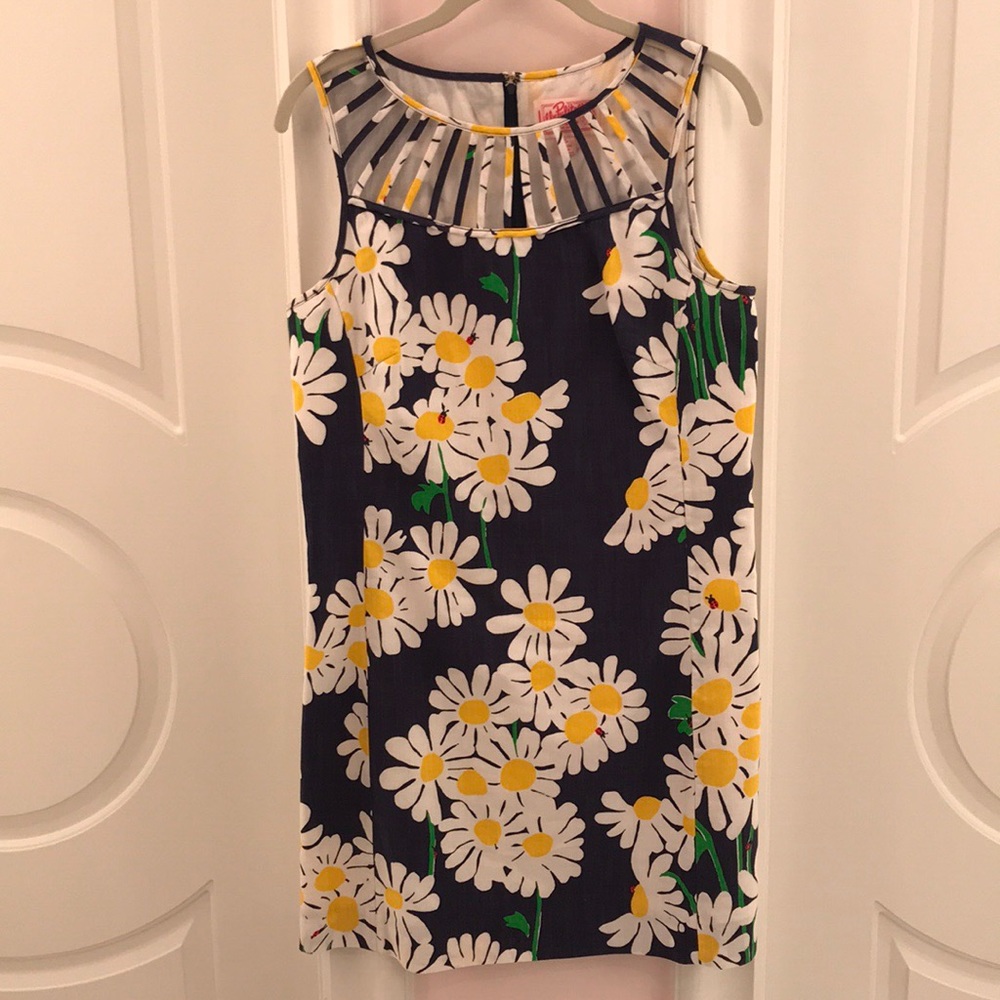 Lilly Pulitzer daisy print dress size 6